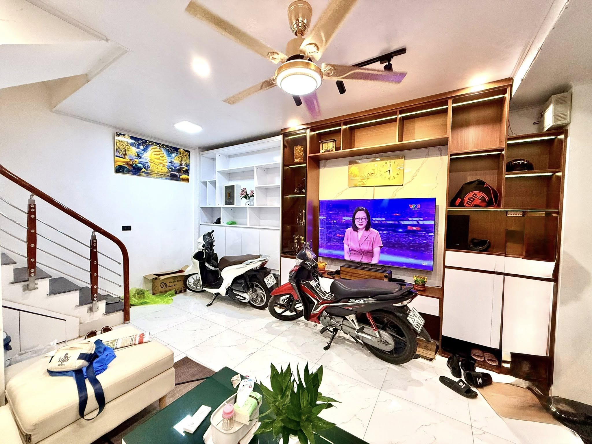Mặt phố Hòe Thị 215m² MT 8m, Kinh doanh sầm uất – Giá 48.9 tỷ - Ảnh 2
